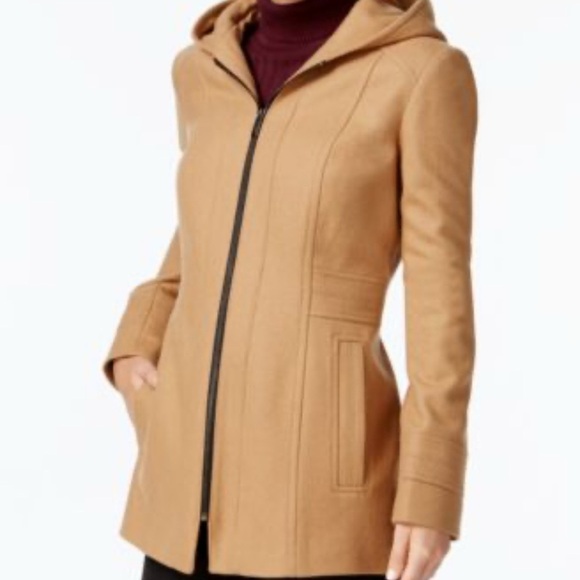 LONDON FOG HOODED COAT IN CAMEL SIZE M - Picture 1 of 15